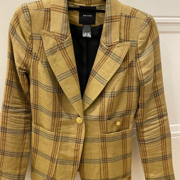 Gorgeous 100% linen Smythe jacket. Only wore a couple times, doesnt fit me - Picture 1 of 5